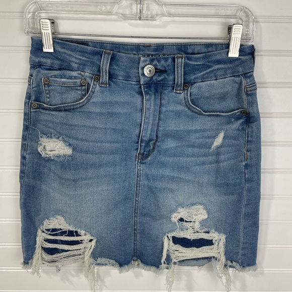 American Eagle Outfitters Dresses & Skirts - American Eagle Jean Skirt Size 4 Women’s